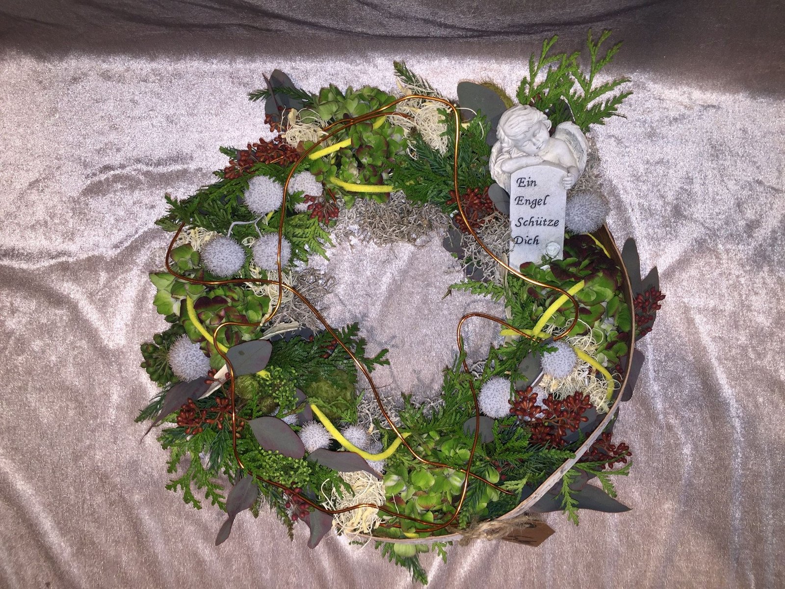 Saisonales Gesteck aus der Vingster Blumen Ecke